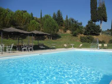 Regal Family Villa in Armaiolo with Private Pool Garden BBQ