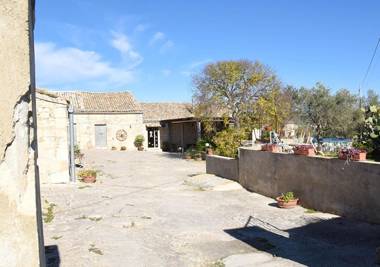 Agriturismo Tenuta Carbonara