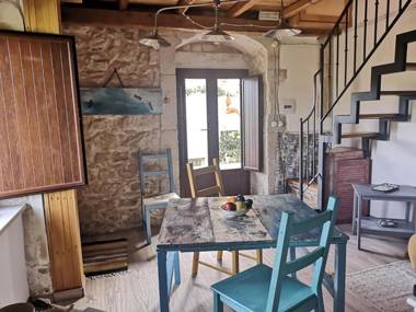 Only for two Giumbabulla