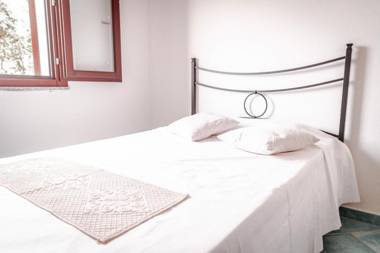 Janna Entosa-Ammentos