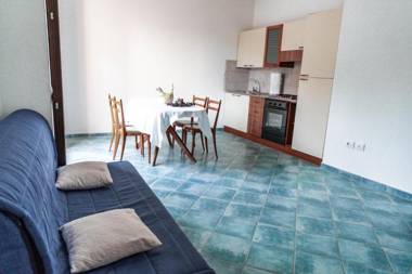 Janna Entosa-Ammentos