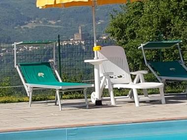 Authentic farmhouse with pool jacuzzi playground garden