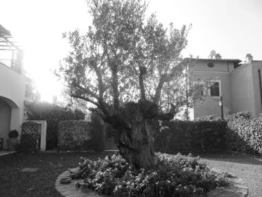 Casale DI Tormaggiore Villa And Country Suites