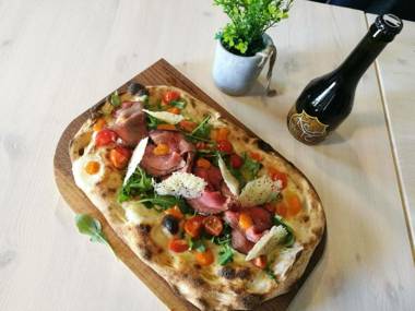 Lazy Bee Camping Village