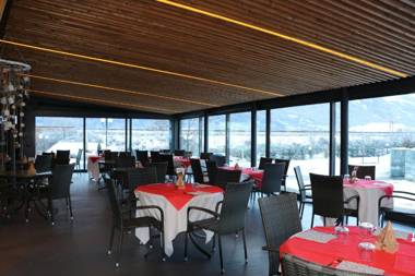 Lazy Bee Camping Village