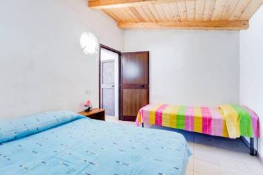 One bedroom appartement at Pisciotta 200 m away from the beach with furnished terrace