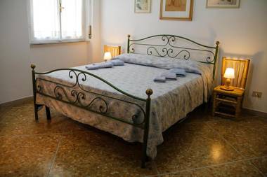 Guest House - Rooms Rent Cisanello