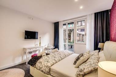 AwesHome Hanging Gardens