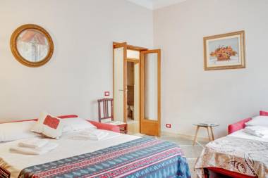 Keith Haring Cozy Apartment