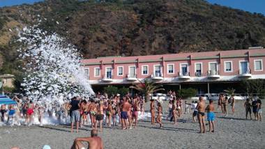 Hotel Ristorante La Scogliera