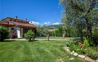 Stunning home in Pietrasanta with Outdoor swimming pool WiFi and 4 Bedrooms