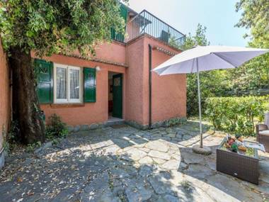 La Fresia - Focette 100mt From Sea