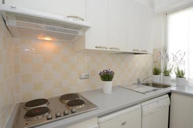 Perla Marina Apartments