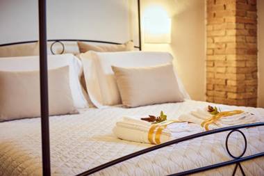 Castello di Spedaletto da Laura