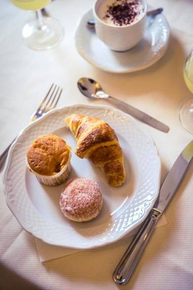 Central Wellness Hotel