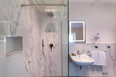 Palazzo Tritone & Abagnale