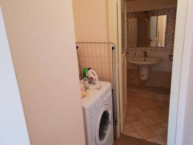 Domino House Sorrento Center