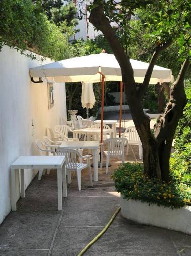 Sorrento Pool&Suites