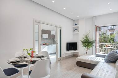 Total White Home Sorrento