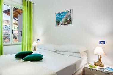 Joe’s Flat 1 Modern ...