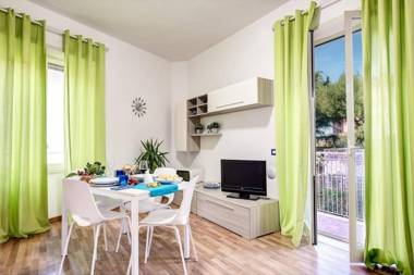 Joe’s Flat 2 Modern ...