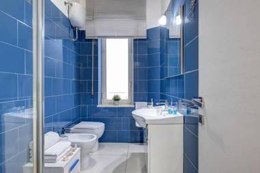 Joe’s Flat 2 Modern ...