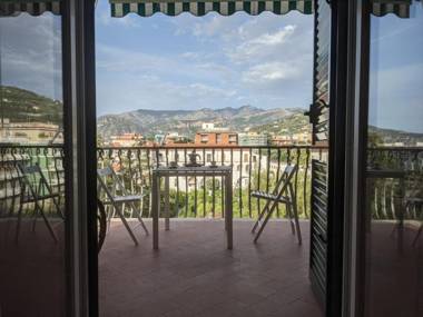 La Deliziosa Flat with pool & terrace