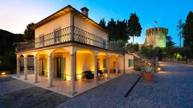 Elegante villa per 7 persone con aria condizionata e idromassaggio