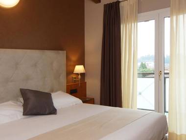 Hotel Clarin 14 by Dori