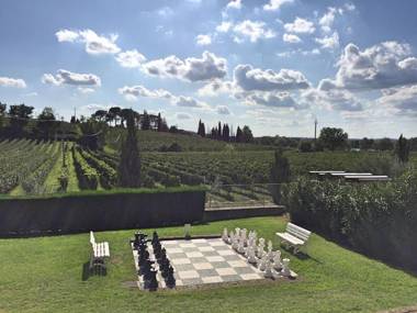 Bertoletta Village Apartments