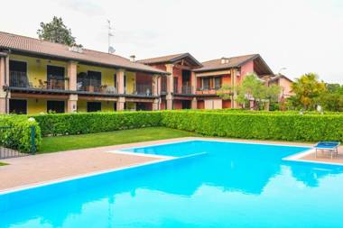 Peschiera Summer Home
