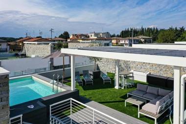 Villette Dolci Luxury Homes