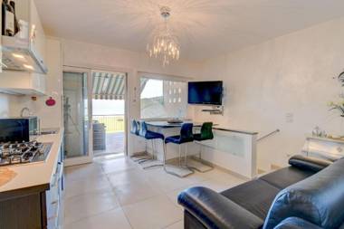 Miralago Superior Apartment