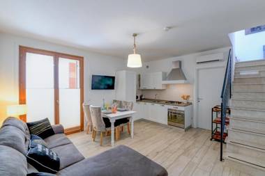 Rosa del Lago Apartment