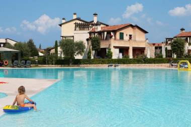 Garda Resort Village - Family friendly apartment