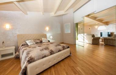 Jolie Bed And Breakfast