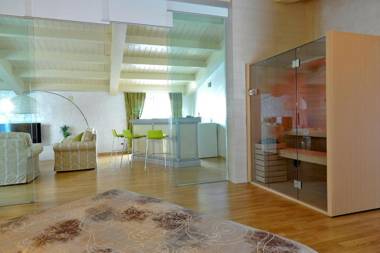 Jolie Bed And Breakfast