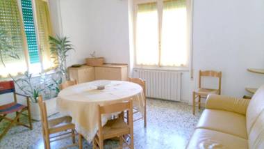 3 bedrooms appartement at Pescara 50 m away from the beach