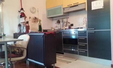 One bedroom appartement at Pescara 100 m away from the beach with jacuzzi and enclosed garden