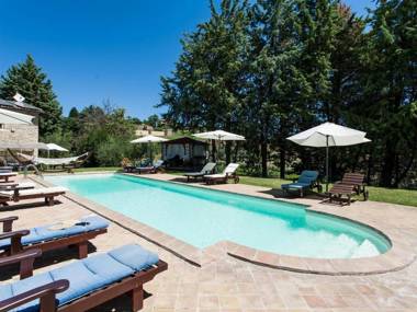 Villa Cottage Umbertide close to Gubbio and Assisi with panoramic pool !!!
