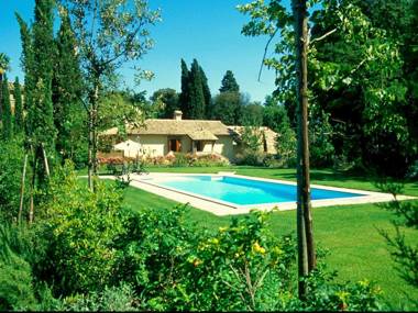 Apartment in Perugia with Pool Terrace Garden Bicycles