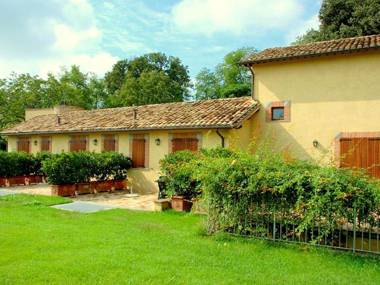 Apartment in Perugia with Pool Terrace Garden Bicycles