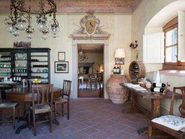 Cosy Holiday Home in Pergine Valdarno with Terrace