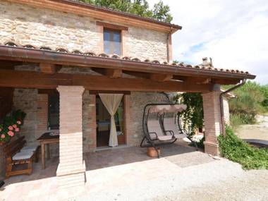 Apartment in Pennabilli with Garden Garden Furniture BBQ