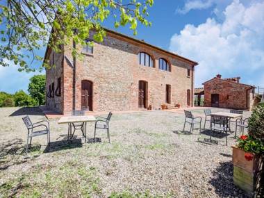 Countryside Apartment in Peccioli with Barbecue