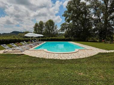 Luxurious Holiday Home in Ghizzano Italy with Swimming Pool