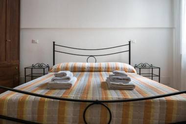 Parco Ducale Elegant Apartment con Balcone