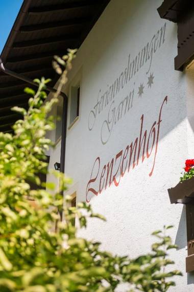 Garni Ferienwohnungen Lenzenhof
