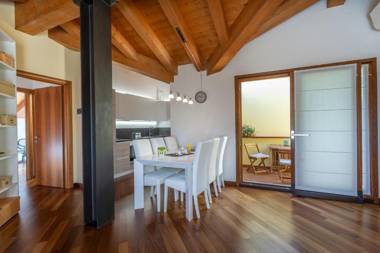 New Deal - APT with Terrace Jacuzzi & Netflix