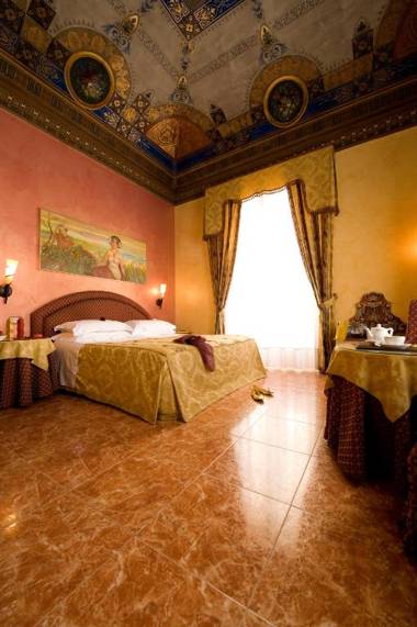 Hotel Joli